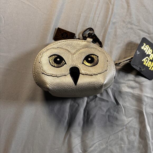 NWT Hedwig Wizarding Harry Potter Owl Limited Edition Coin Purse Wallet - Picture 1 of 2